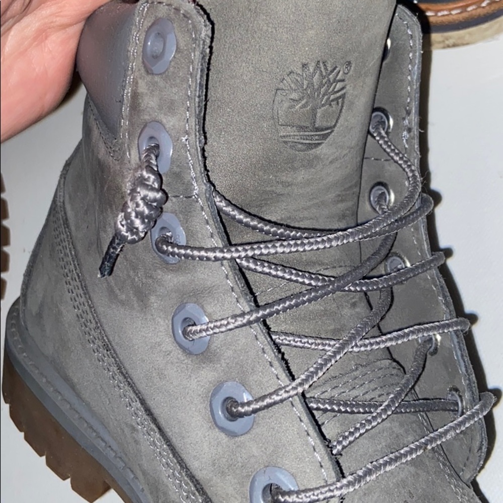 Gray Timberland Boots - Picture 5 of 5